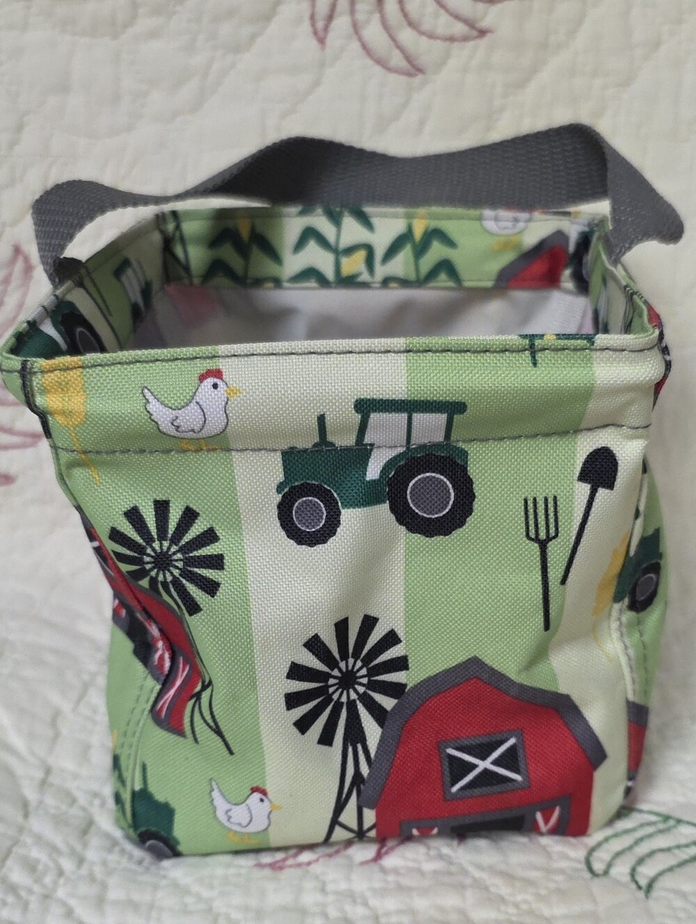 Thirty-One Littles Carry-All Caddy in the "Farm Fun" print